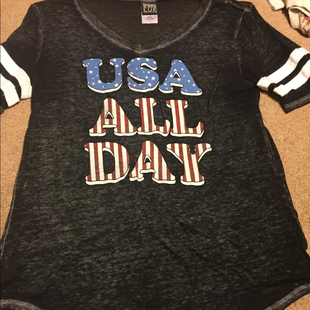 USA all day t shirt very soft and comfy